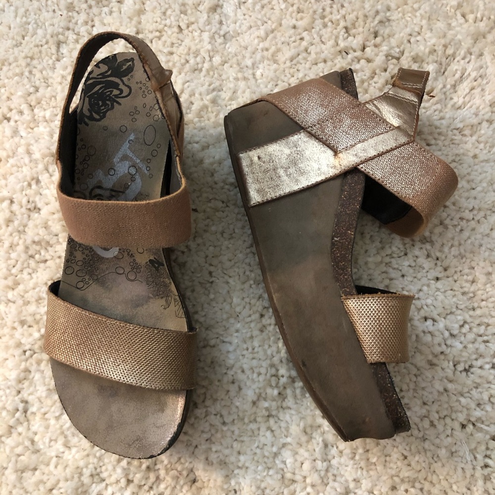 Otbt heels